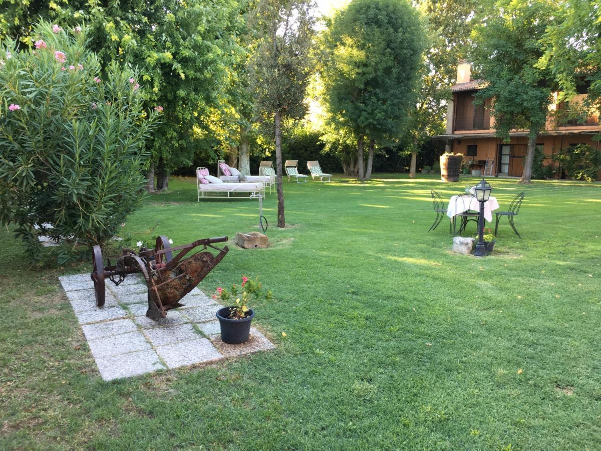 Societa Agricola Le More Agriturismo La Dondina Budrio  Exterior photo